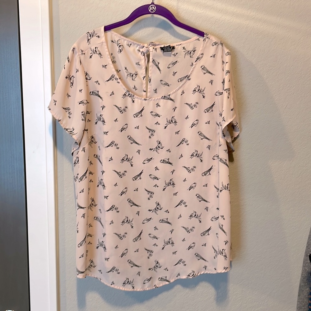 TORRID Size 2 pink with birds flowy blouse